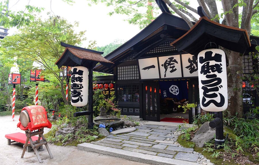 一燈銭_玄関(Ittousen_Front door)