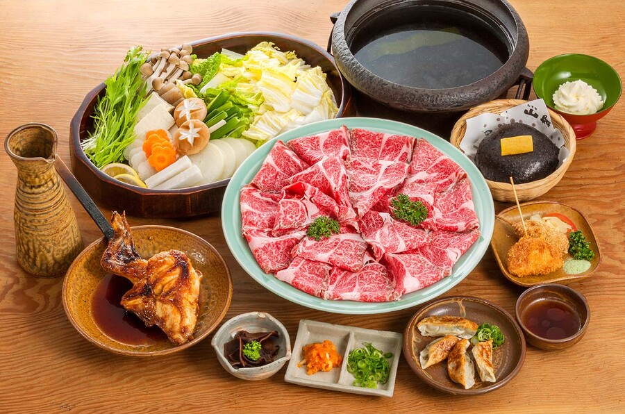 皇牛 公卿鍋コース(Sumeragi Beef Kuge-nabe Course)