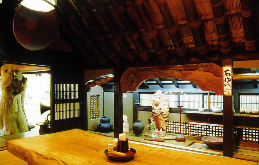 山賊砦_茶室(Sanzoku-toride_Private tea ceremony room)